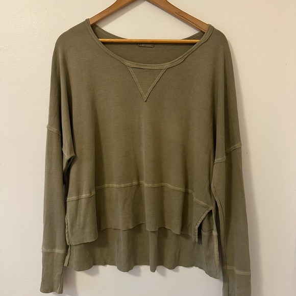 LA made Tops - LA Made Long Sleeve Tee in Olive Green | Size Small